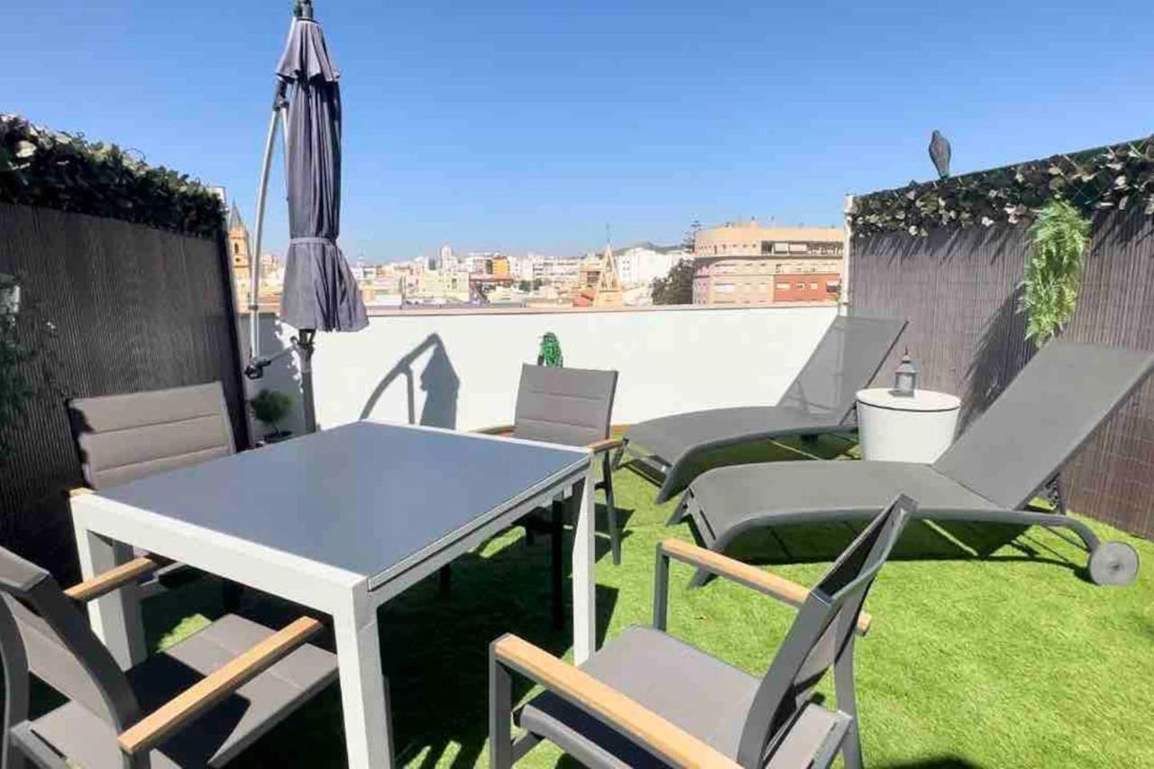 En Pleno Centro, Super Coqueto Y Perfecto Para 2, Málaga Esterno foto