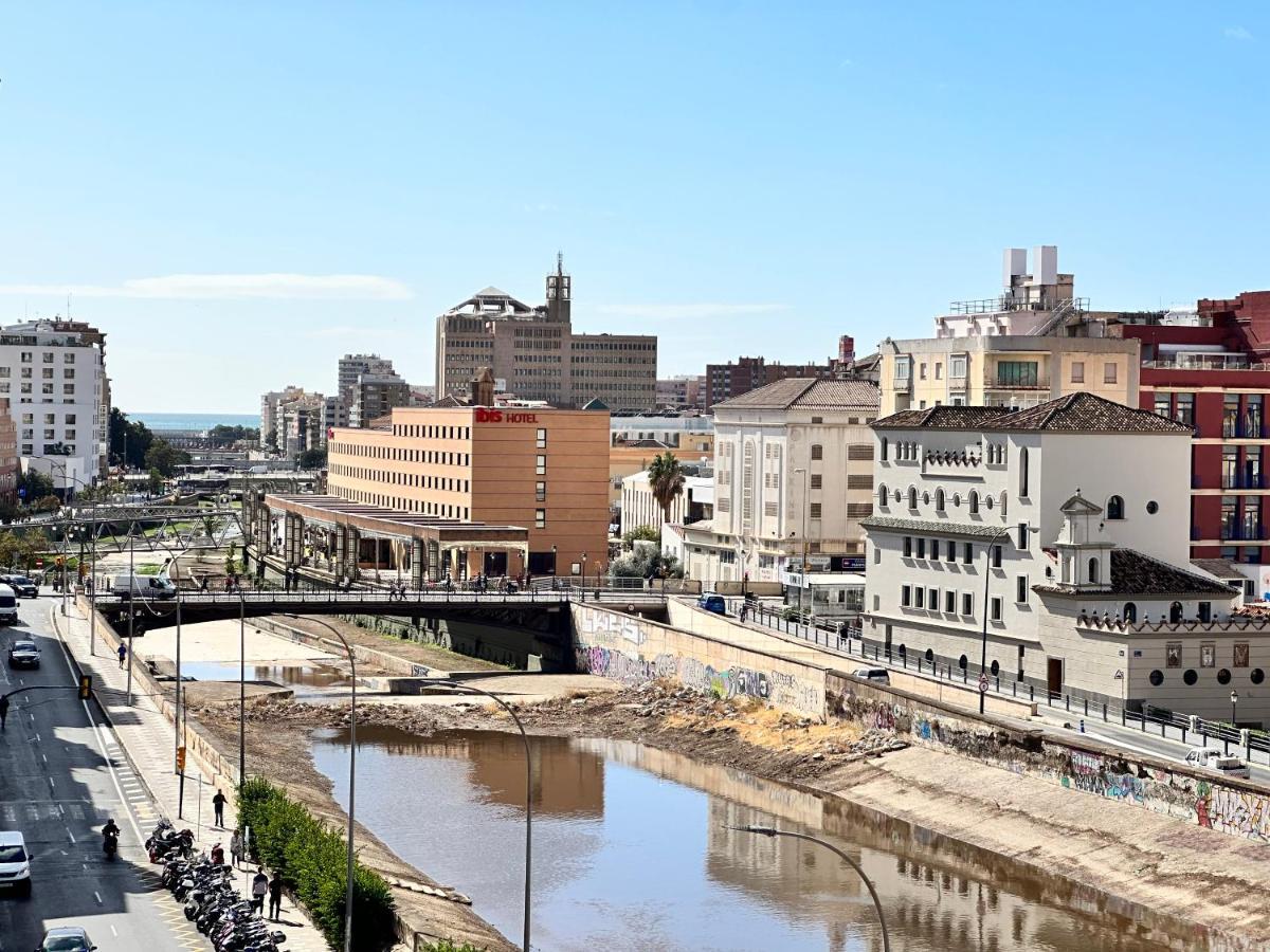 En Pleno Centro, Super Coqueto Y Perfecto Para 2, Málaga Esterno foto