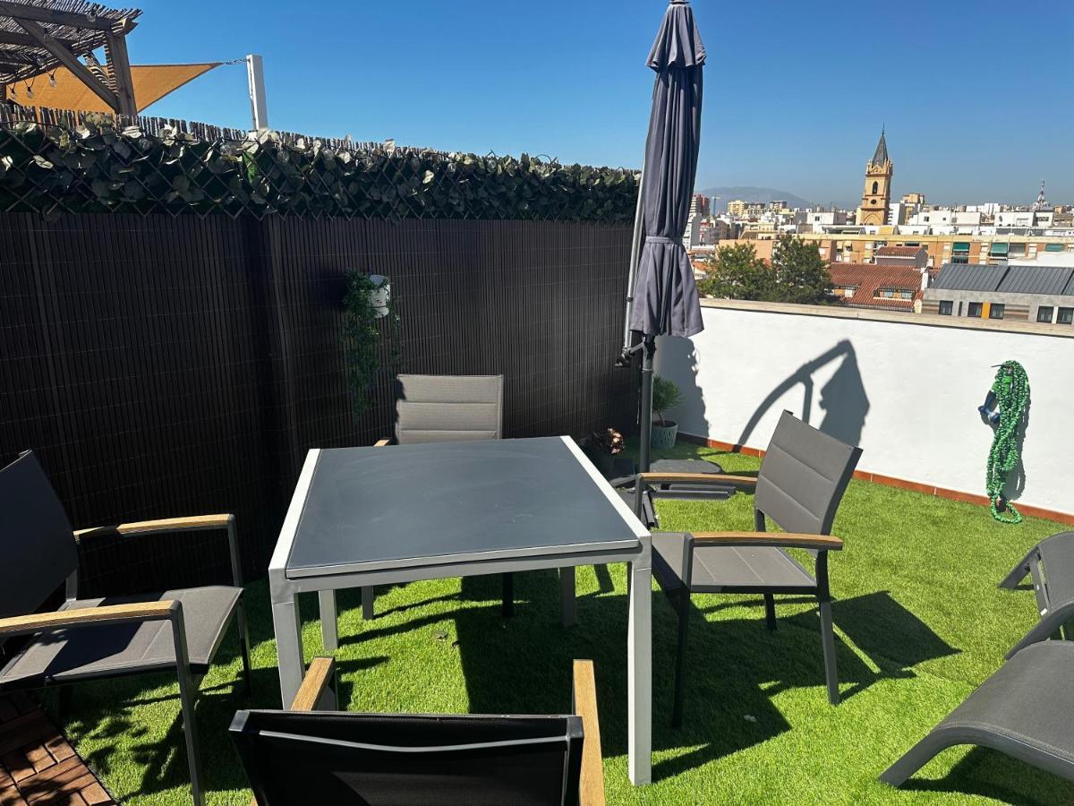 En Pleno Centro, Super Coqueto Y Perfecto Para 2, Málaga Esterno foto